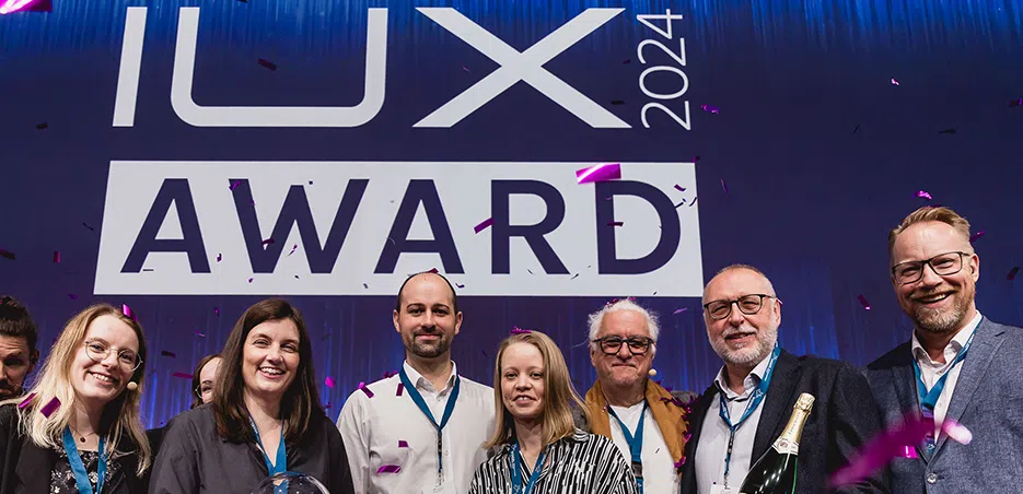 news_iux_team_935 Das Team erhält den IUX Award